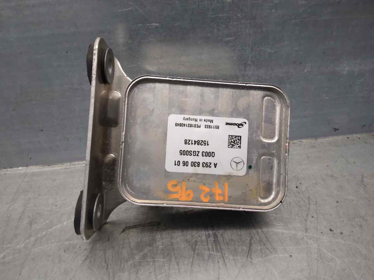 MERCEDES-BENZ E46 (1997-2006) Gaisa kondensācijas radiators 15284128, MODINE 24143164