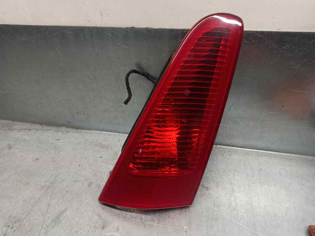 NISSAN 147 2 generation (2004-2010) Rear Left Taillight PORTON, PORTON+ 19789064