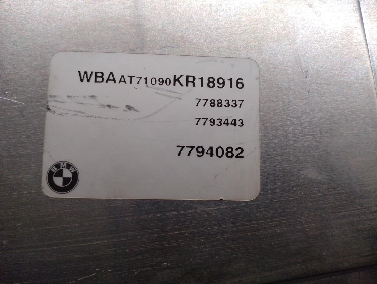 BMW 3 Series E46 (1997-2006) Variklio kompiuteris 7794082, 0281010565 23756133