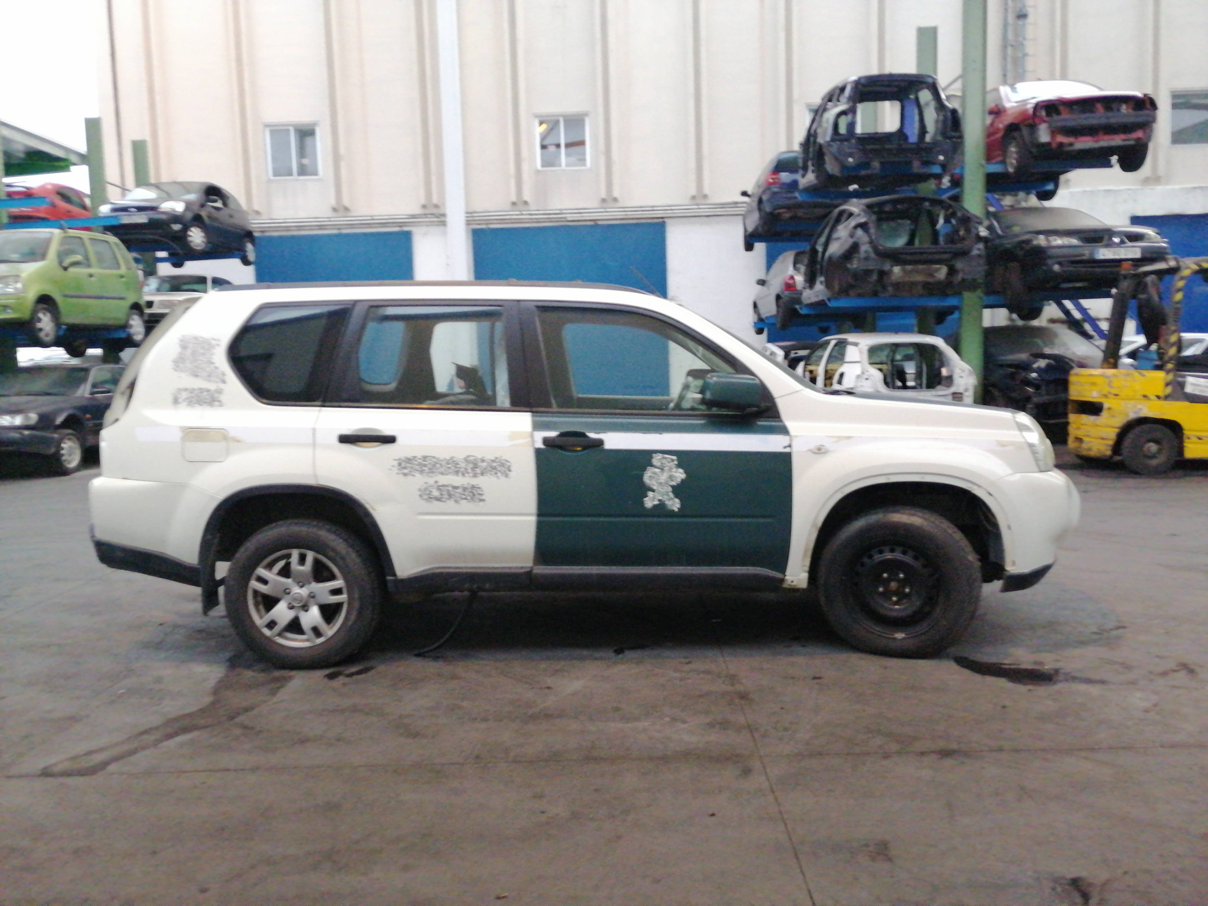 DODGE X-Trail T31 (2007-2014) Другие части заднего бампера 26560EQ00A 24112097