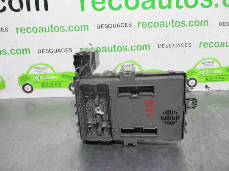 Caixa de relés / fusíveis B12D1 96826374 de Chevrolet Aveo / kalos hatchback (t250, t255) 2006-2026 84 CV con 1 km - pieza usada