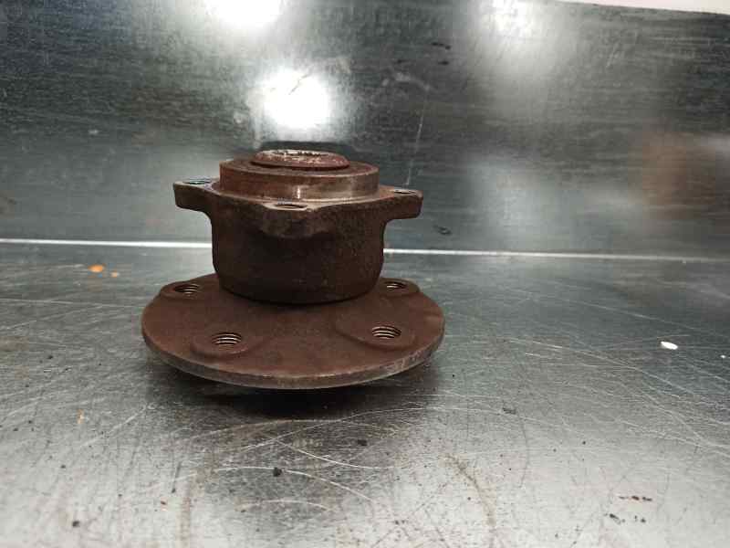 CHEVROLET B-Class W245 (2005-2011) Rear Right Wheel Hub A1699810027 19714658