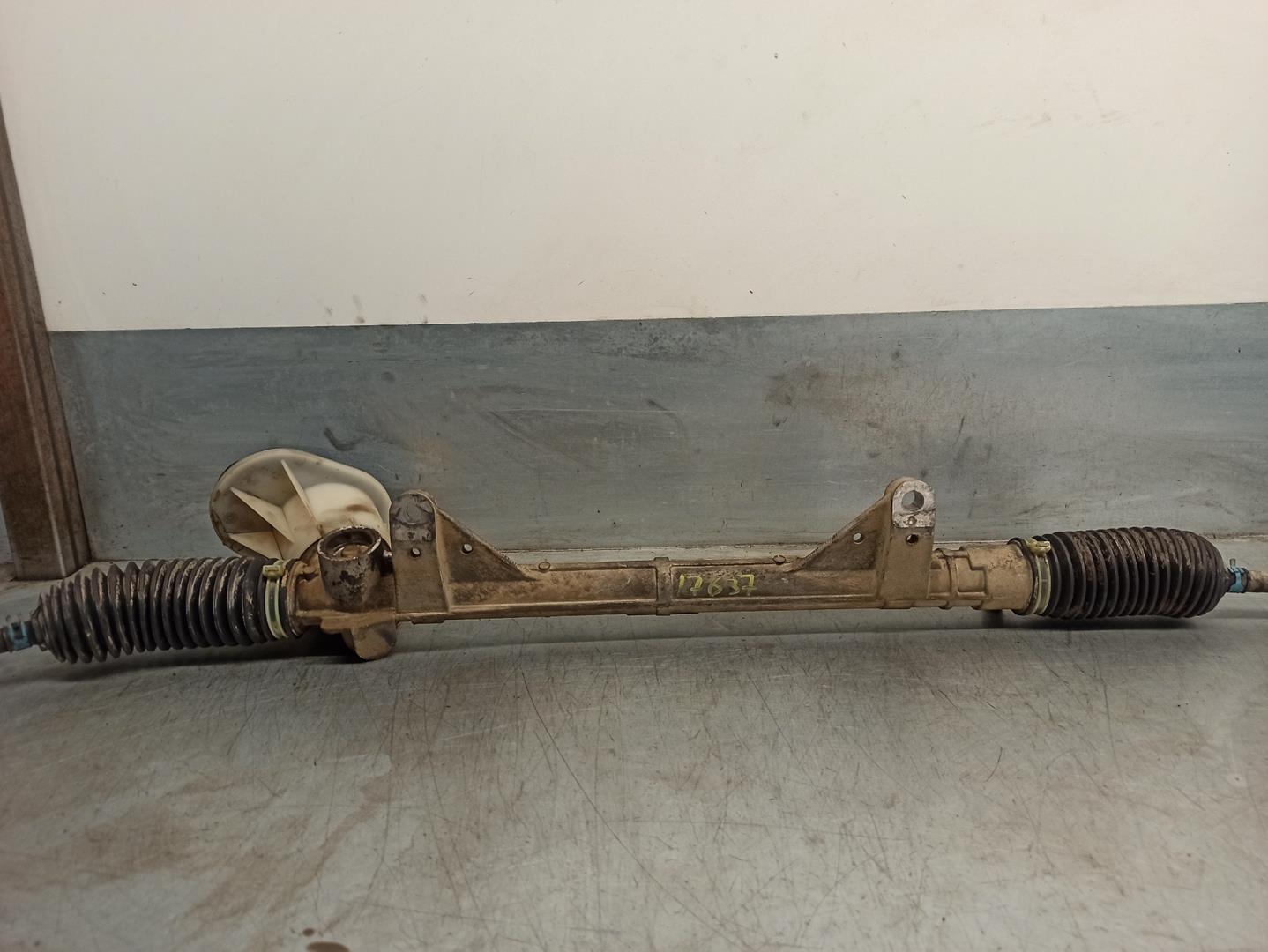 RENAULT Clio 3 generation (2005-2012) Steering Rack 8200124408B,A0001558,TRW 19893875