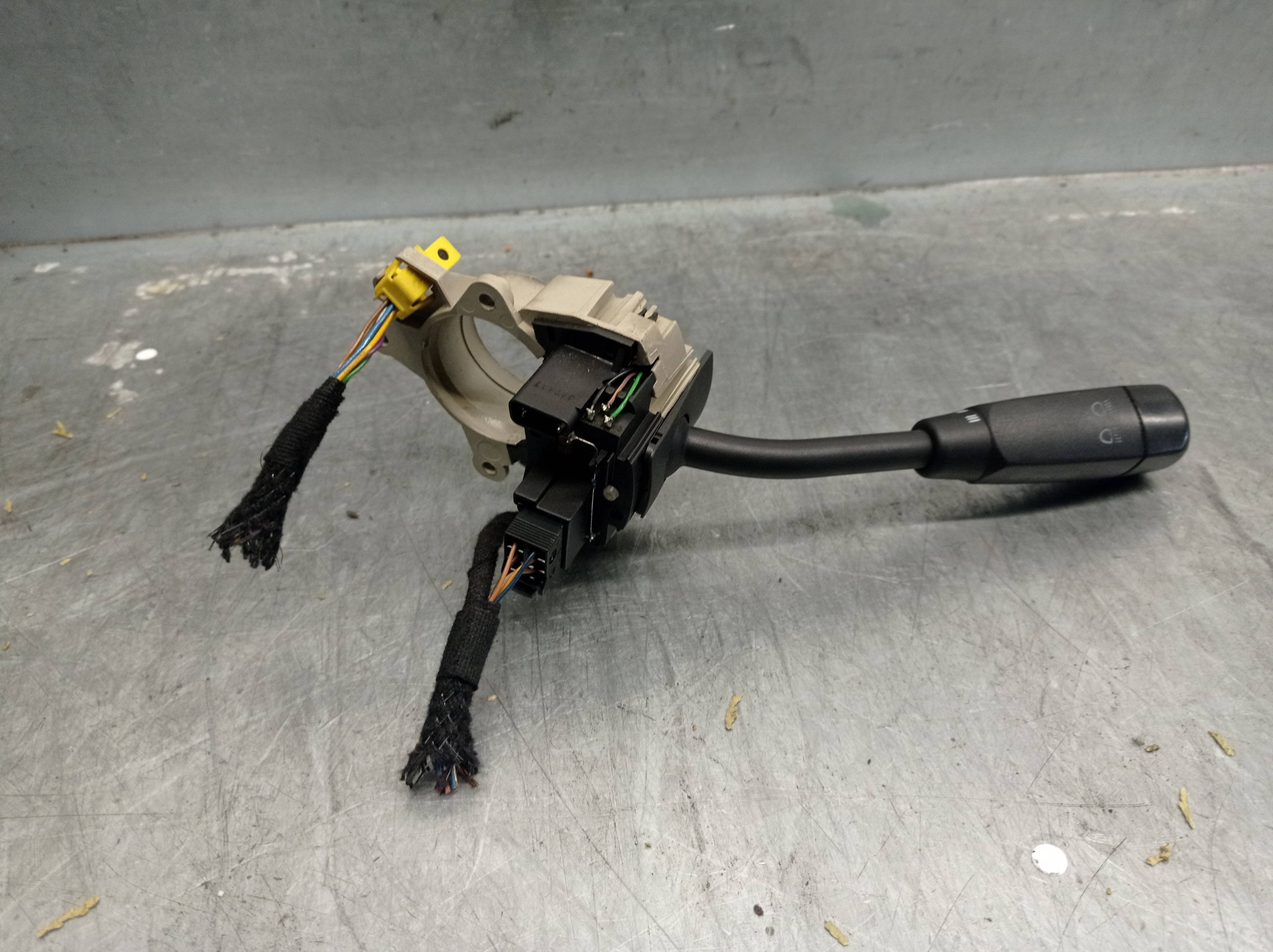 BMW C-Class W203/S203/CL203 (2000-2008) Переключатель света 2035450010 19762096