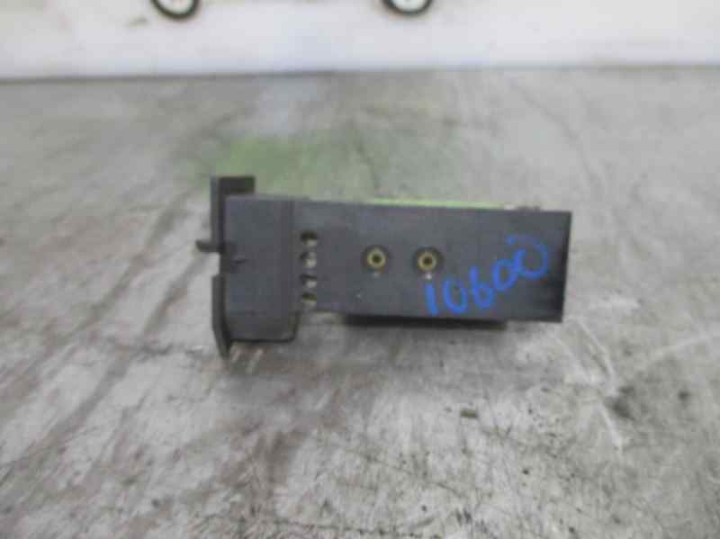 BMW 3 Series E36 (1990-2000) Interior Heater Resistor 09586, BEHR, 83917499+ 19677651