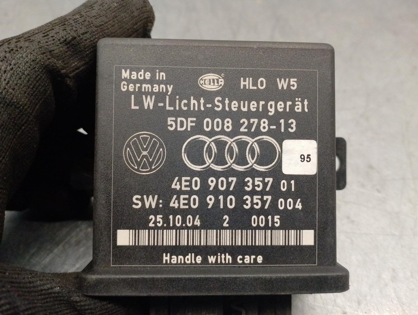 AUDI A8 D3/4E (2002-2010) Citau veidu vadības bloki 4E0907357, 5DF00827813, HELLA 23757835