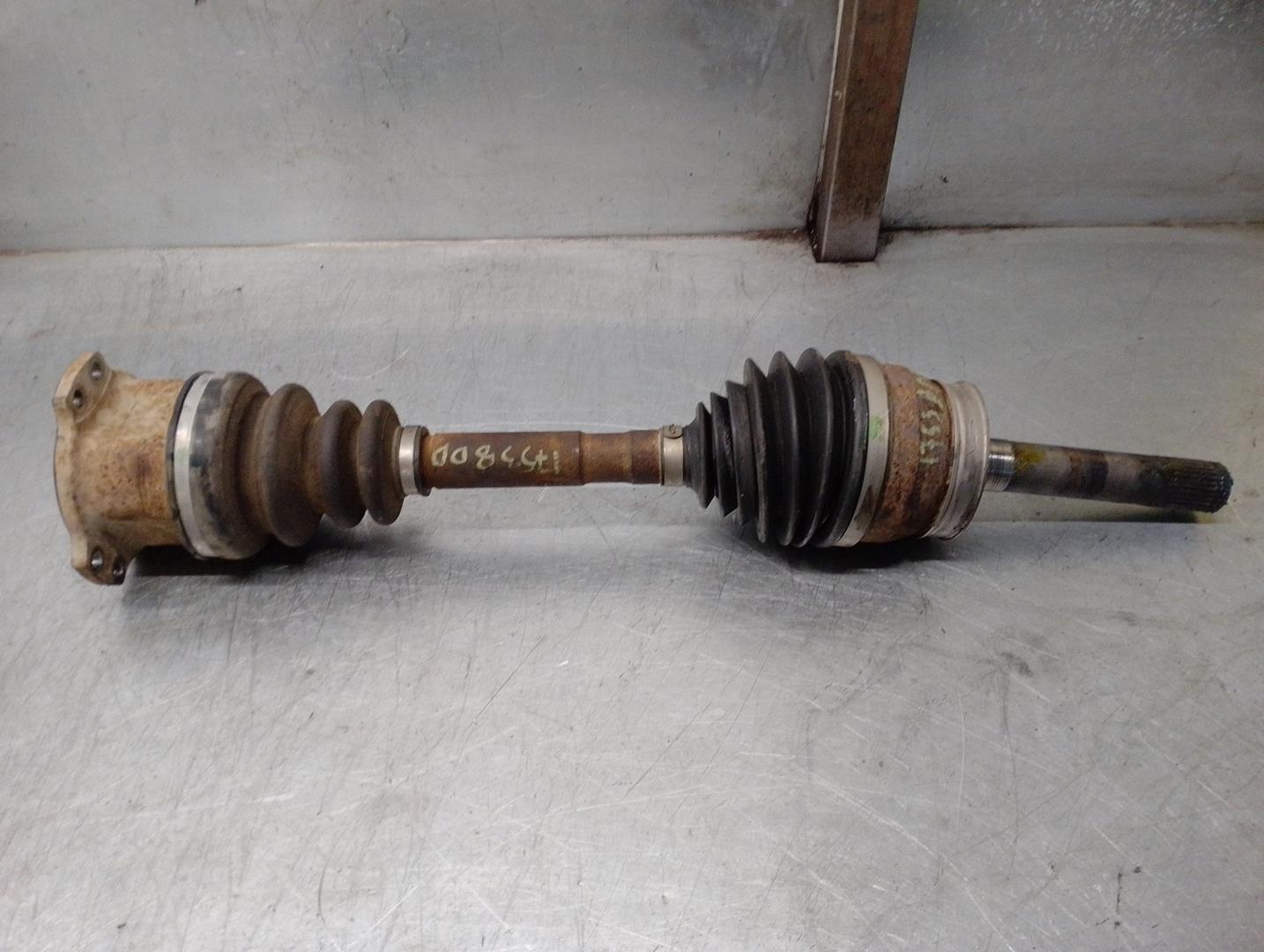 NISSAN Front Right Driveshaft 391002S660 19902873