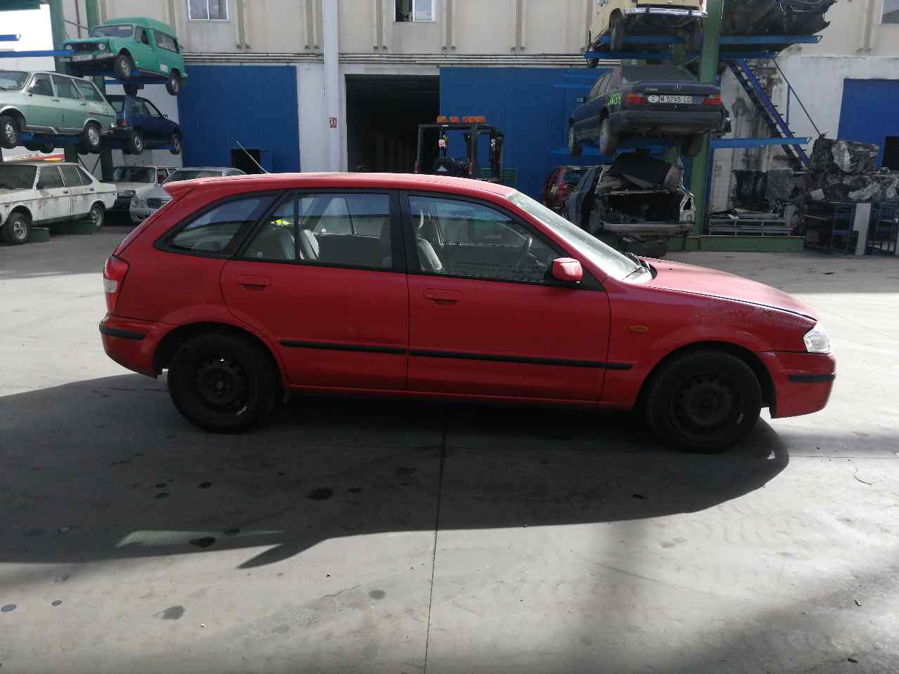 VOLKSWAGEN 323 BJ (1998-2003) Крыло переднее левое ROJA, BJ3K52211A+ 19839784