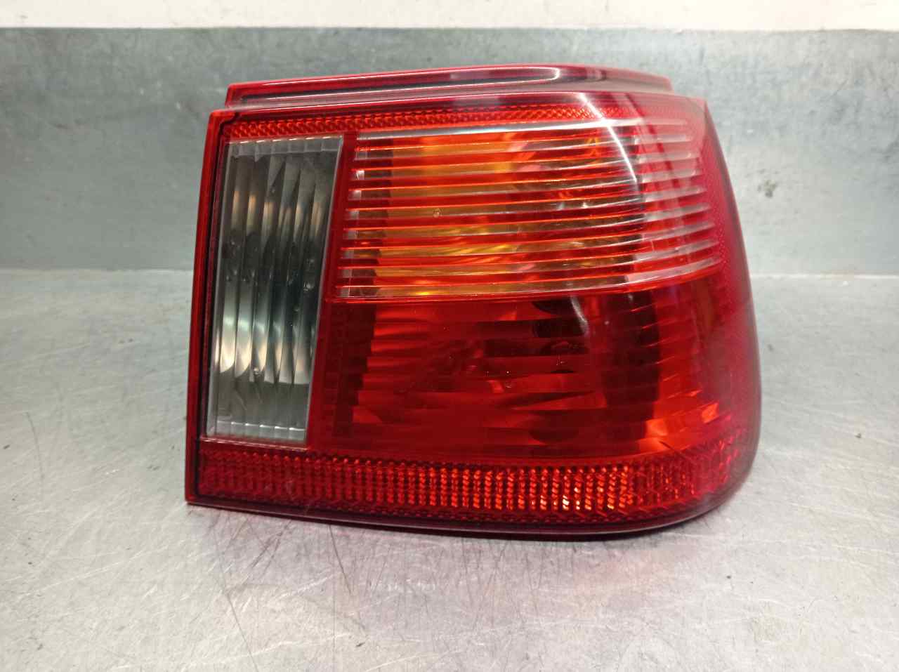 TOYOTA Cordoba 1 generation (1993-2003) Rear Right Taillight Lamp ALETA, 3PUERTAS, 6K6945112G+ 19781840