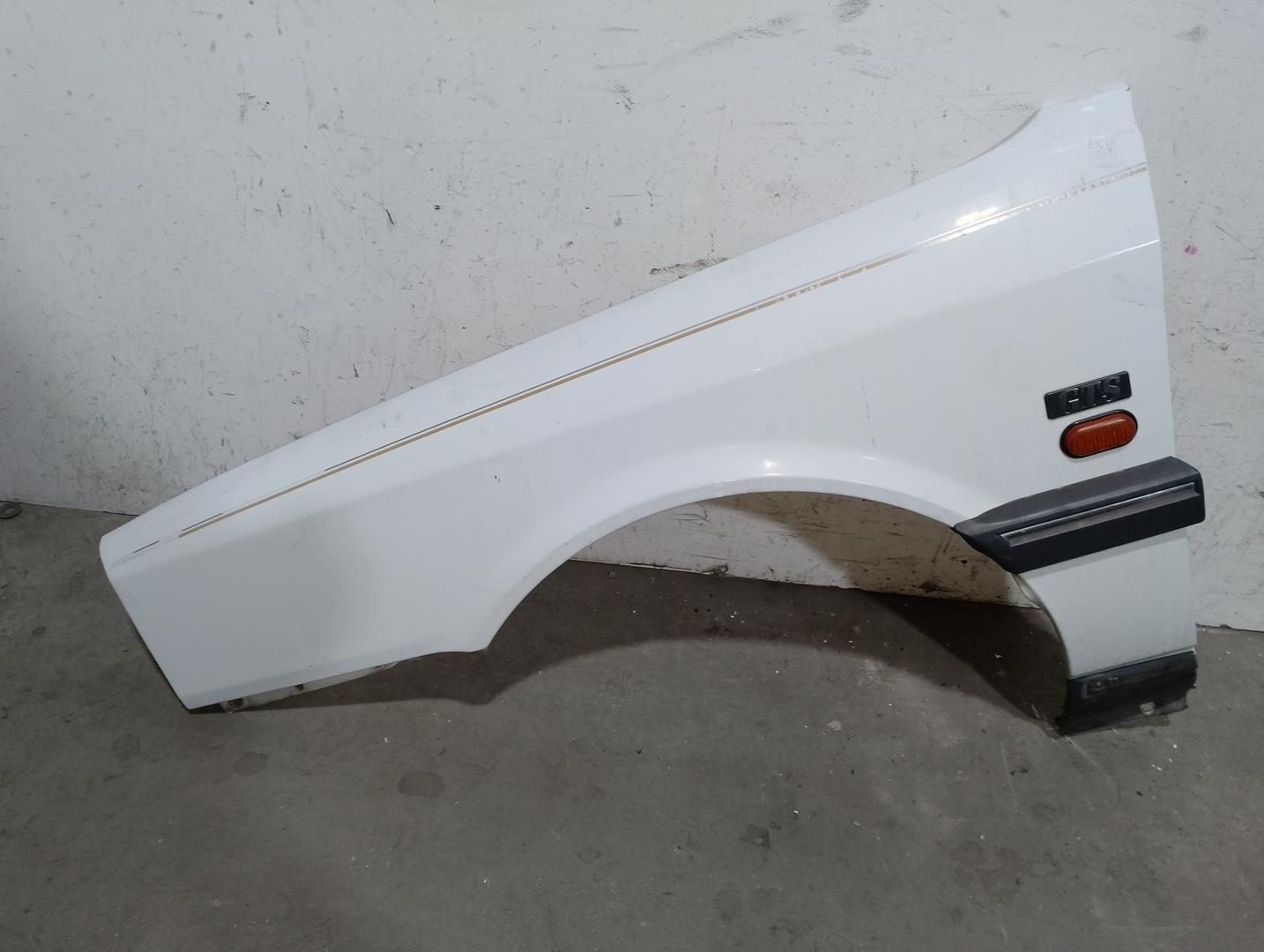 RENAULT Vänster framskärm 7751465515, BLANCO 21724776