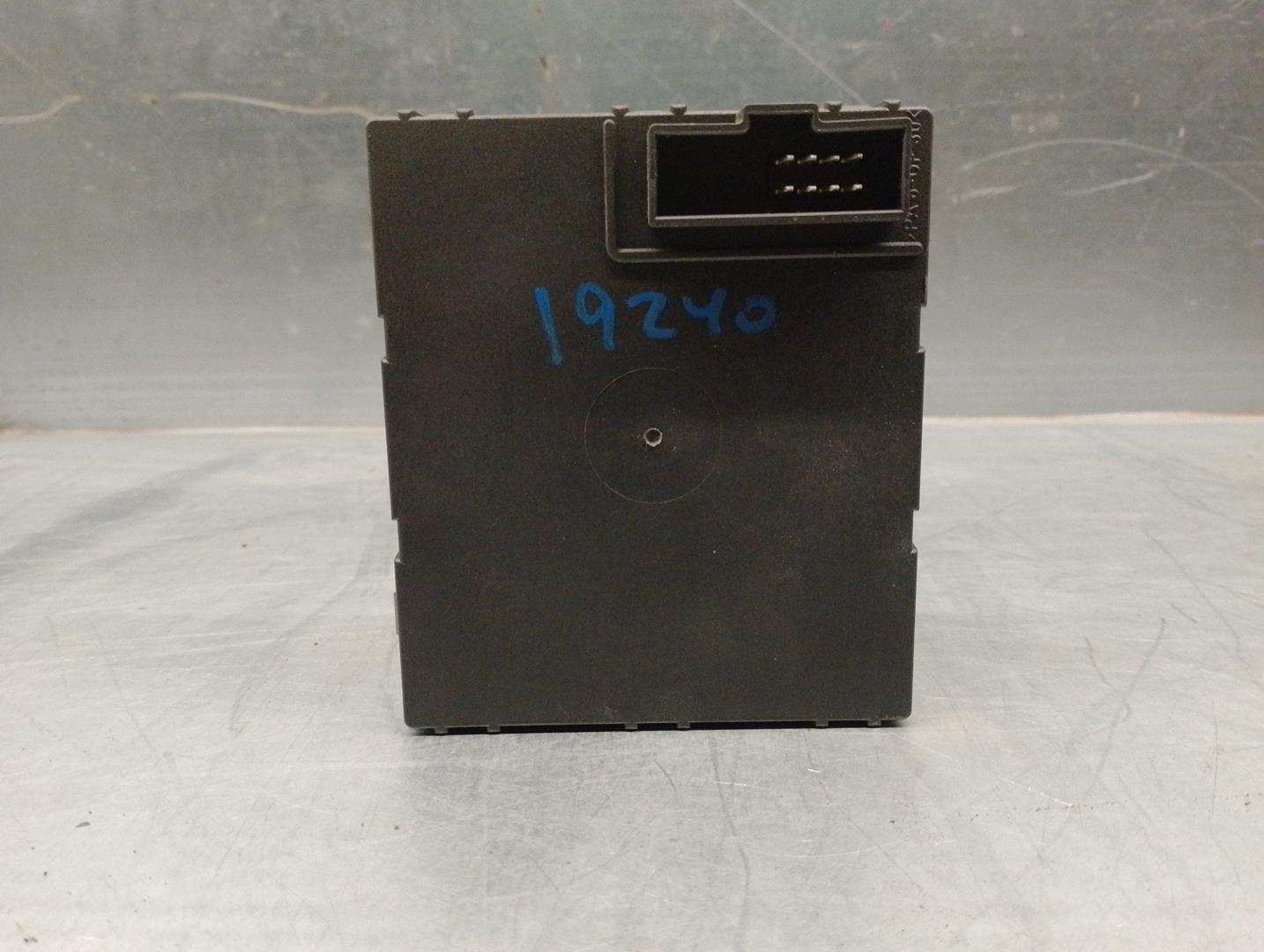 OPEL Vectra C (2002-2005) Other Control Units 13168781, 359171, TEMIC 24175781