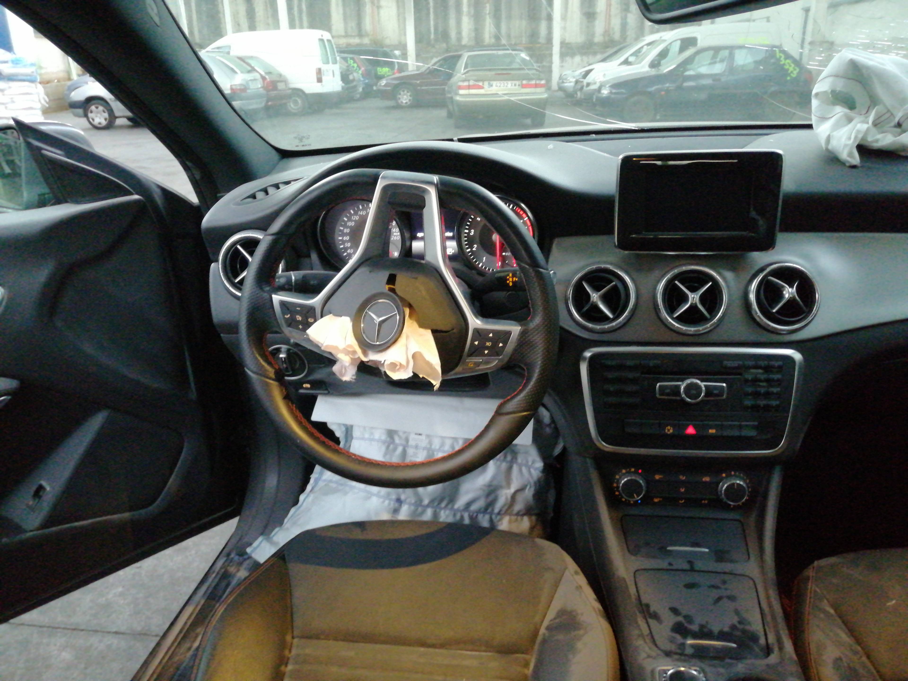 MERCEDES-BENZ CLA-Class C117 (2013-2016) Переключатель кнопок 24122741