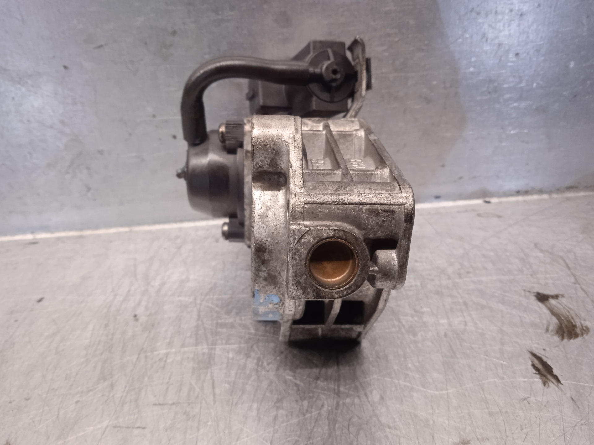 VAUXHALL Astra J (2009-2020) Throttle Body 55195014 19837550