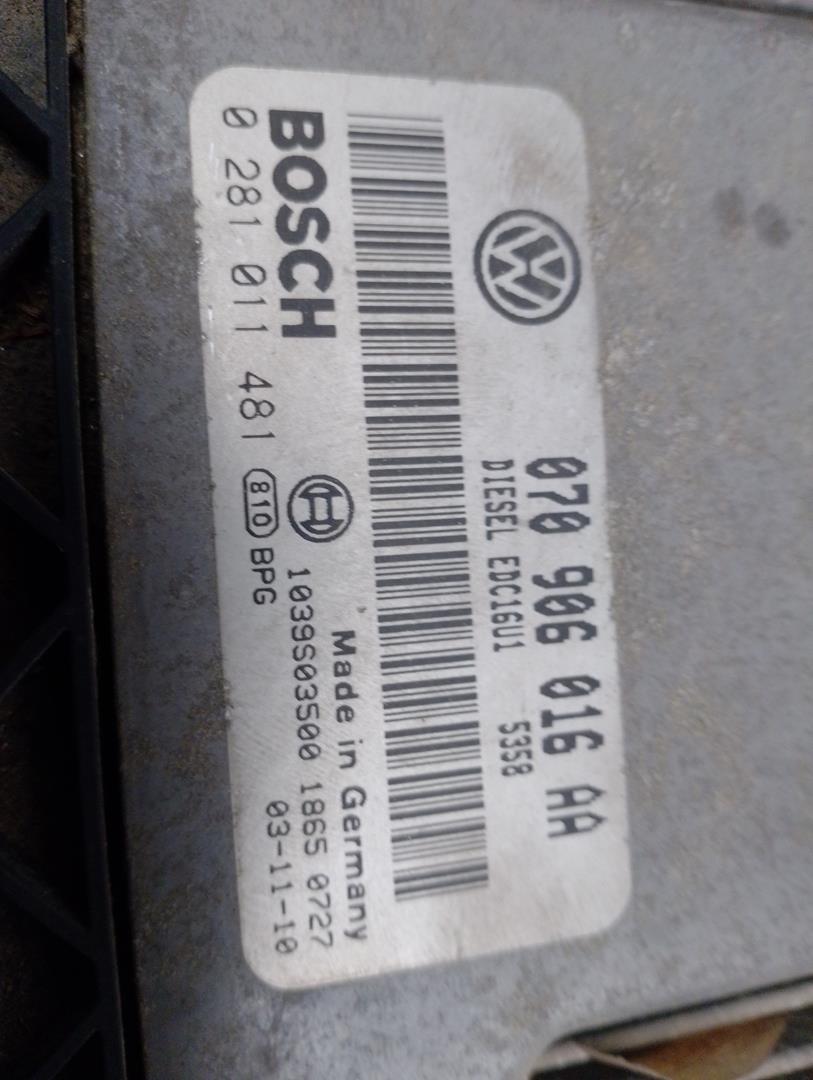 VOLKSWAGEN Touareg 1 generation (2002-2010) Engine Control Unit ECU 070906016AA,0281011481 19896674