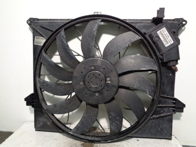 MERCEDES-BENZ M-Class W164 (2005-2011) Difūzoriaus ventiliatorius A1645000093, 2205000293, TEMIC 19827306