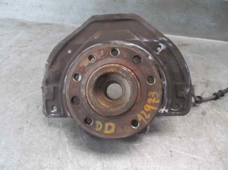 OPEL Vectra B (1995-1999) Front Right Wheel Hub 90468578 19734864