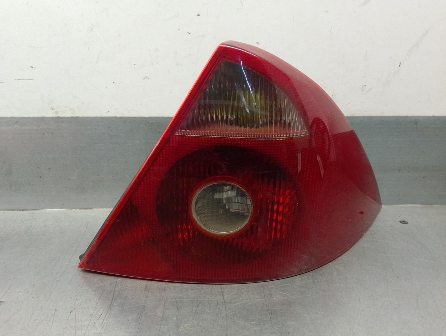 FORD Mondeo 3 generation (2000-2007) Rear Right Taillight Lamp 1S7113404A, 5PUERTAS 24578402