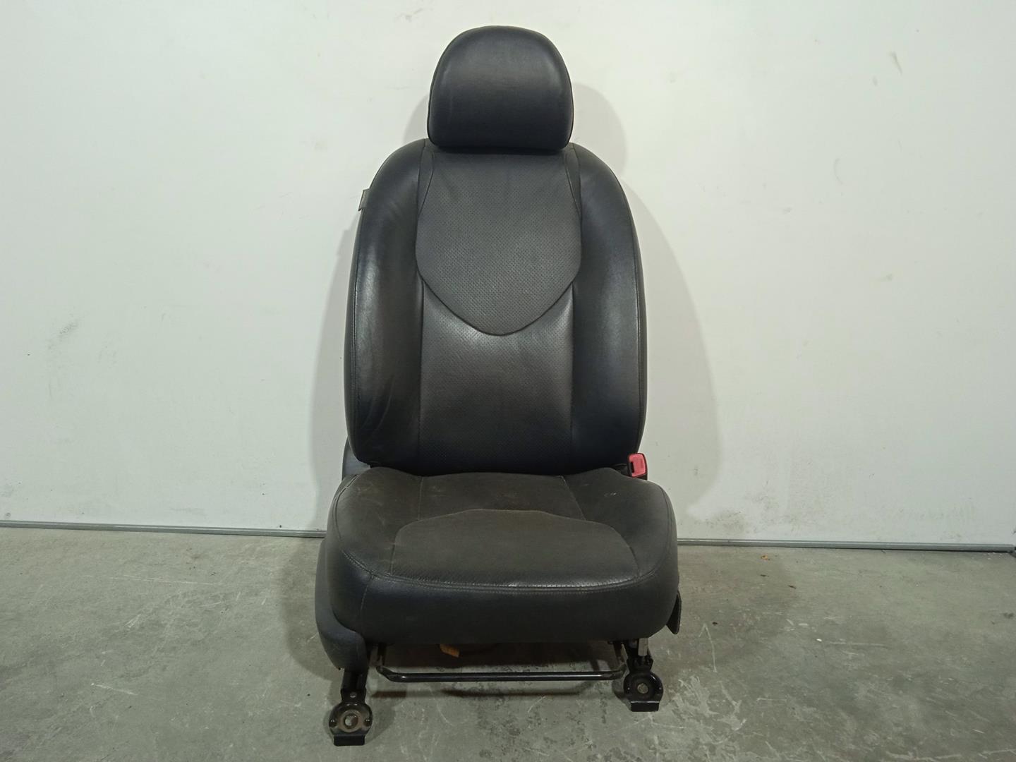 TOYOTA RAV4 2 generation (XA20) (2000-2006) Front Right Seat 4507227, CUERONEGRO, 5PUERTAS 19894728