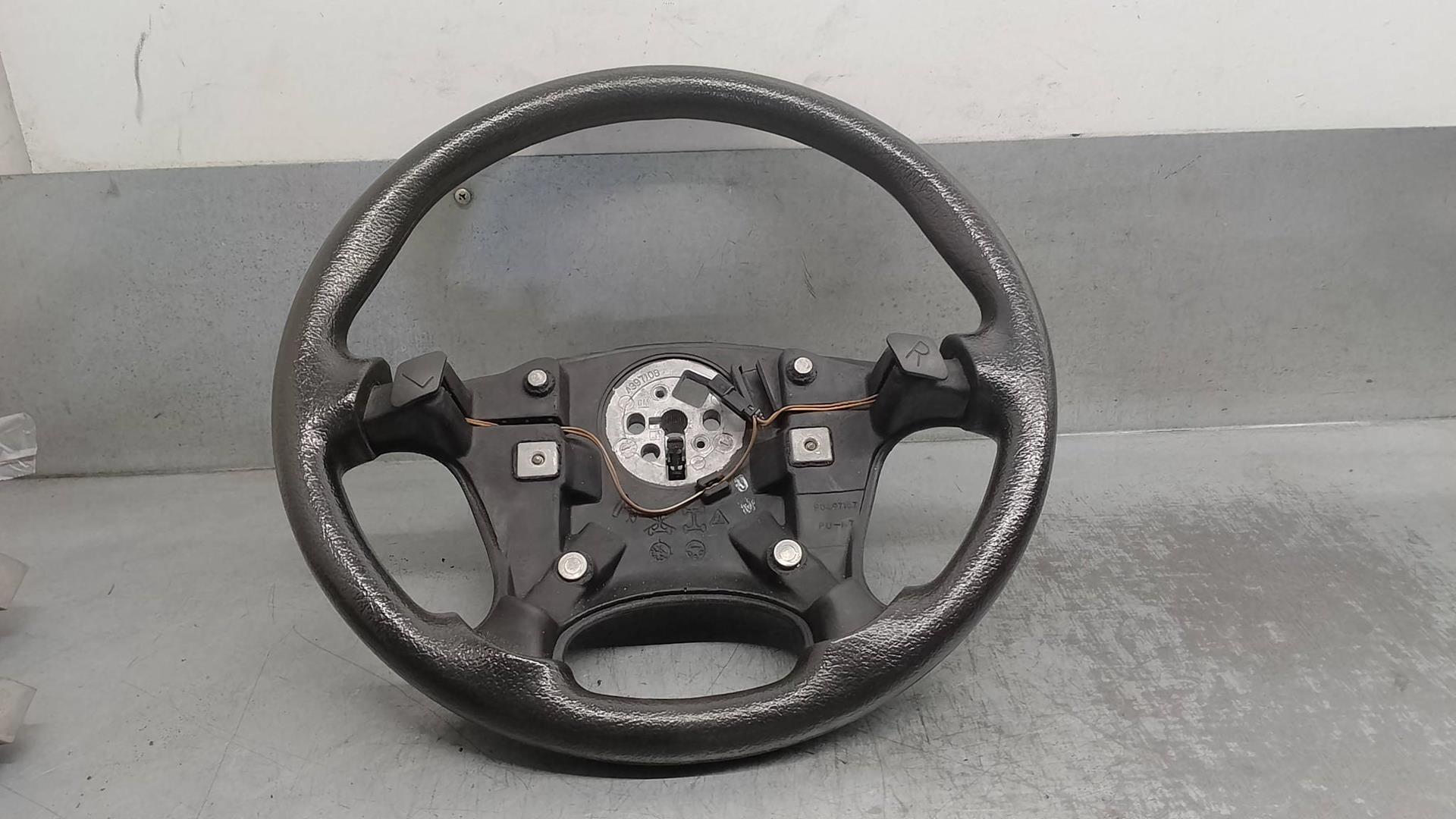 OPEL Astra F (1991-2002) Steering Wheel 90497157 24226296