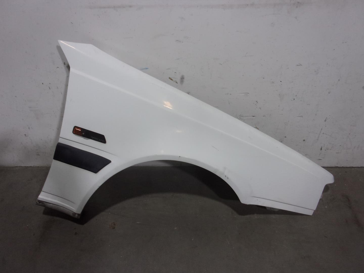 VOLVO 440 1 generation (1988-1996) Front Right Fender 3343280,BLANCA 24194904