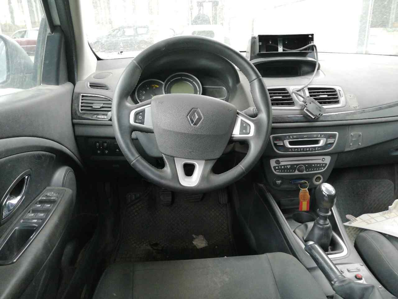 RENAULT Megane 3 generation (2008-2020) Priekinė variklio plokštė CESTA38,758900006R+ 19795573