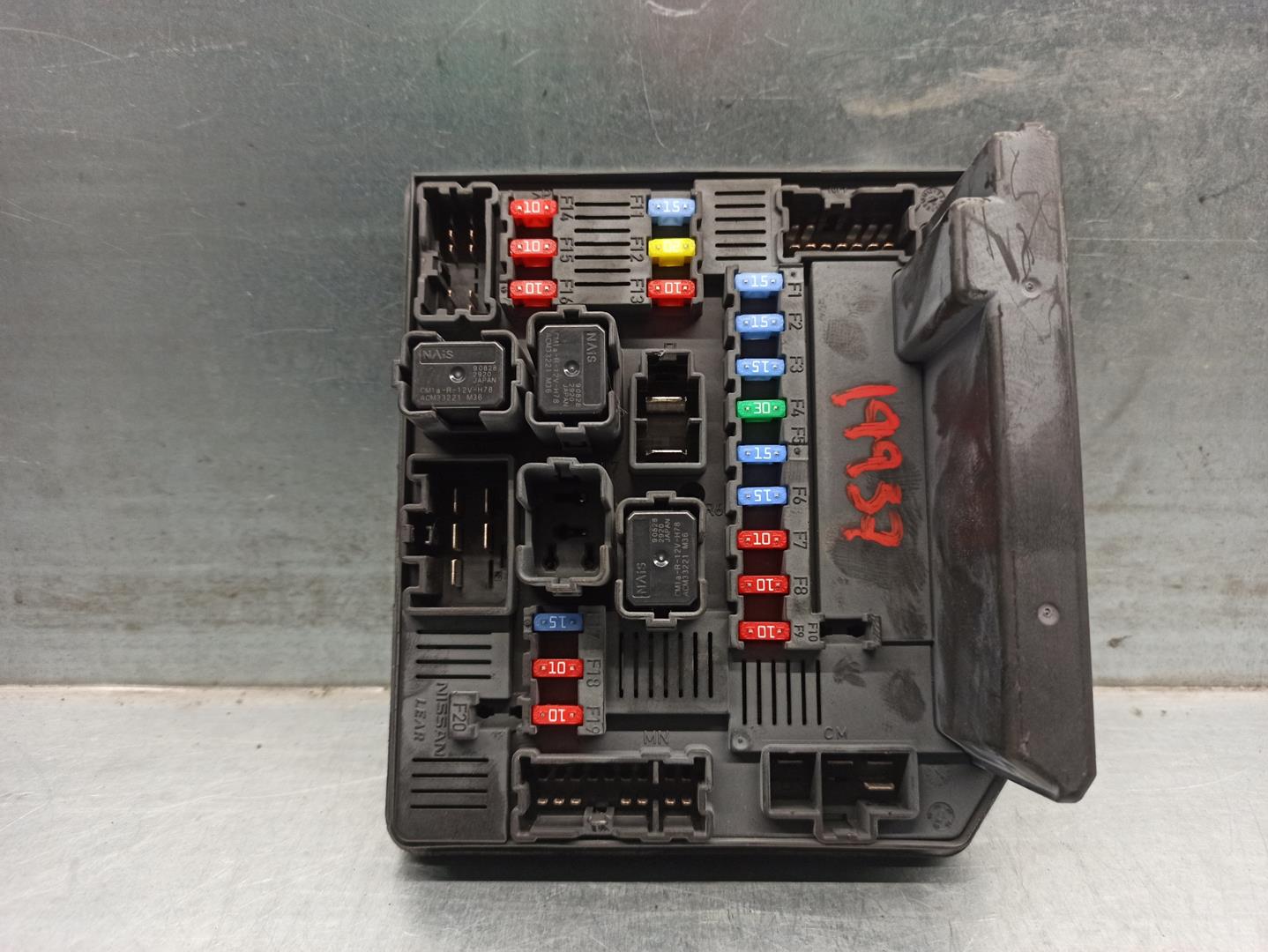 NISSAN Qashqai 1 generation (2007-2014) Fuse Box 284B7JD008,519228324 24213085