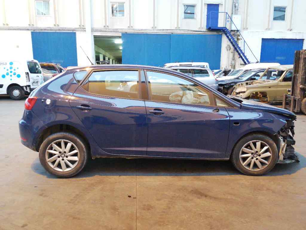 SEAT Ibiza 4 generation (2008-2017) Головка рычага КПП +6Q0711061E 19720180