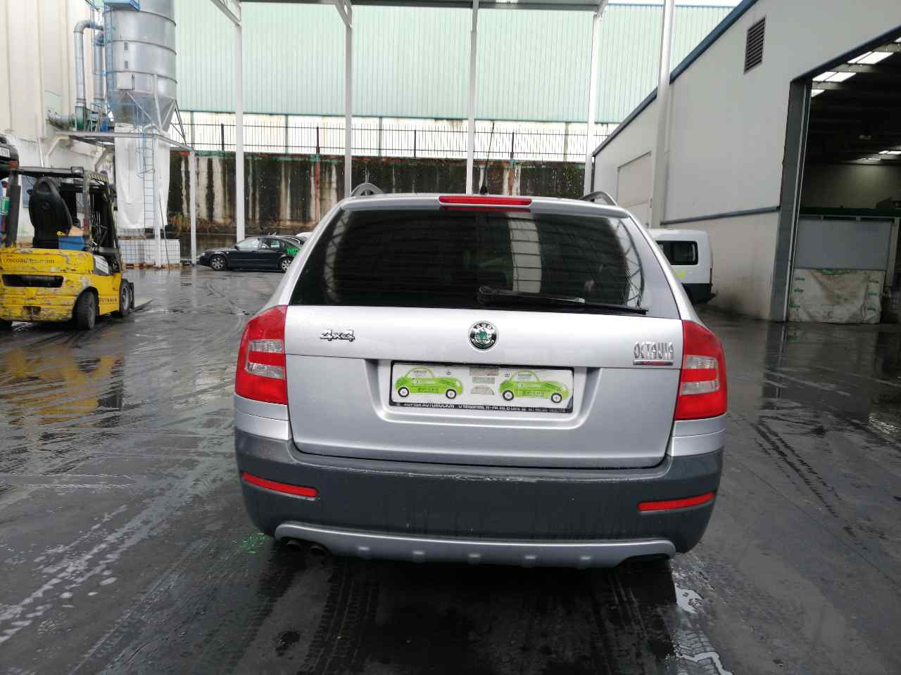 SKODA Octavia 2 generation (2004-2013) Усилитель заднего бампера 5PUERTAS, 5PUERTAS+DEHIERRO 19791000