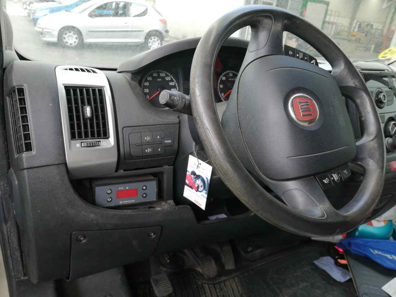 FIAT 3 generation (2006-2024) Стеклоподъемник передней левой двери 1368922080, 6PINES, 5PUERTAS 19815950