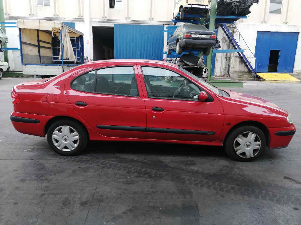 FIAT Megane 2 generation (2002-2012) Right Side Wing Mirror 7PINES, ROJO4PUERTAS, 7700431470+ 19837165