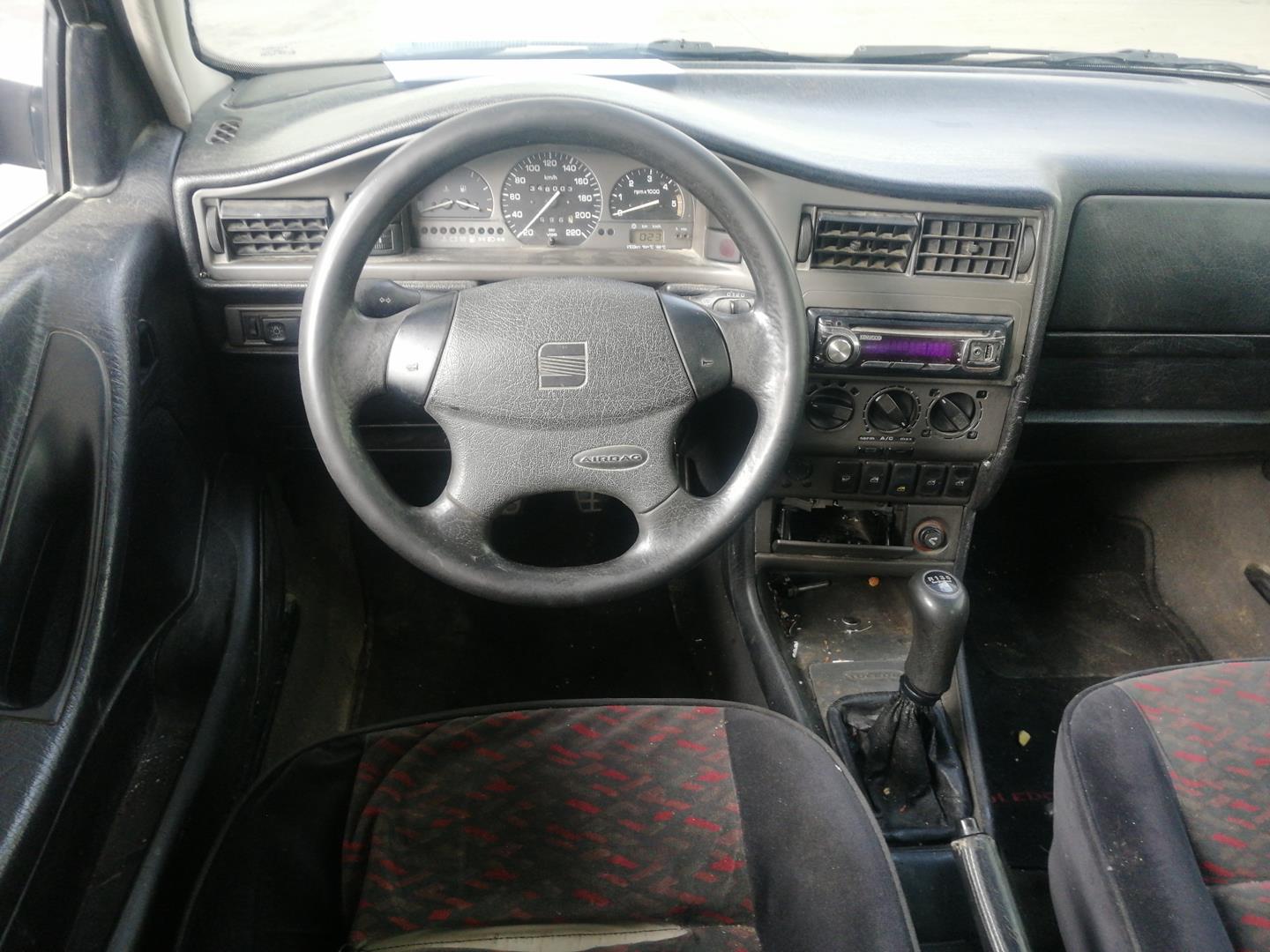 SEAT Toledo 1 generation (1991-1999) Variklio galva 028103373N, 028103351P, 028103265HX 24535428