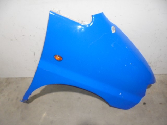 HYUNDAI H-1 Starex (1997-2007) Front Right Fender 663214A500, AZUL 19780847