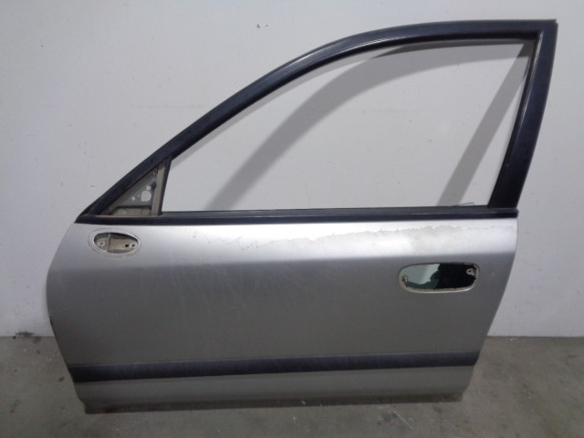 MITSUBISHI Carisma 1 generation (1995-2004) Porte avant gauche MR496069, GRIS, 5PUERTAS 19854665