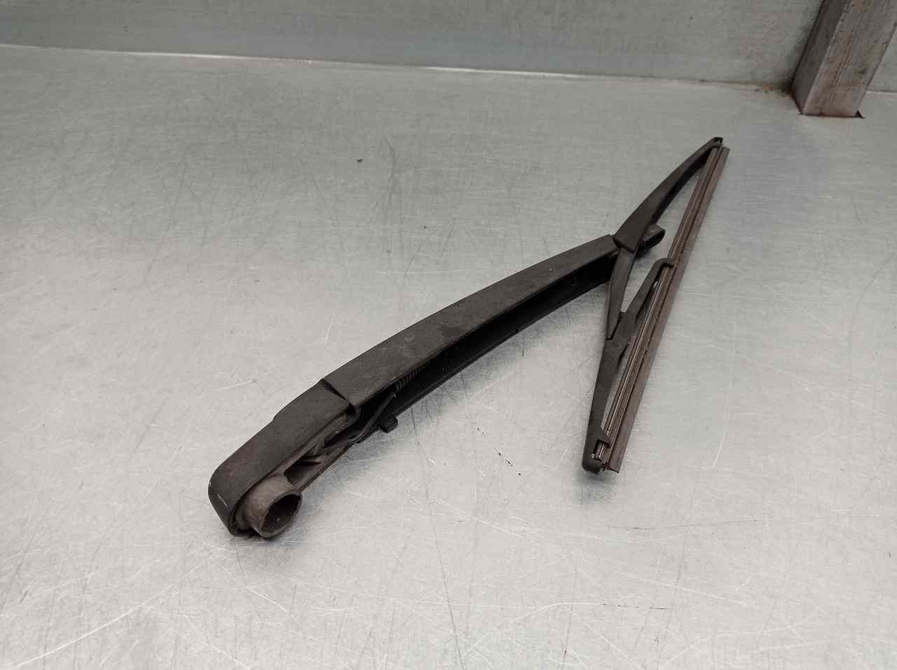 ALFA ROMEO MiTo 955 (2008-2020) Tailgate Window Wiper Arm 50508588 20803432