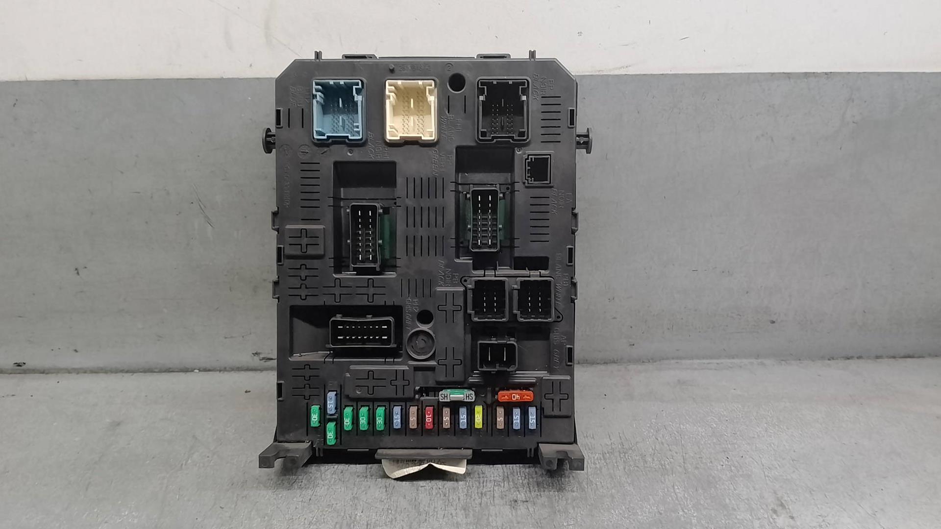 PEUGEOT 407 1 generation (2004-2010) Fuse Box 9666895680, BSI04EV0400, JHONSONCONTROLS 24210881