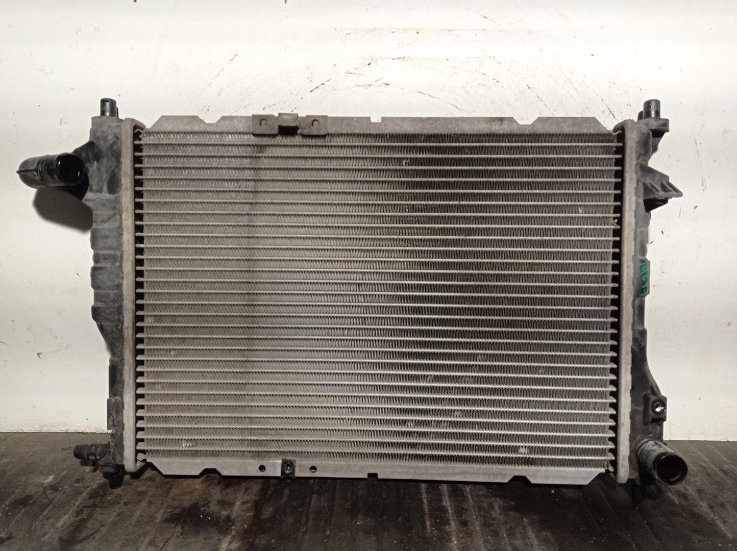 CHEVROLET Matiz 2 generation (2005-2010) Охлаждающий радиатор 96591475 24213653