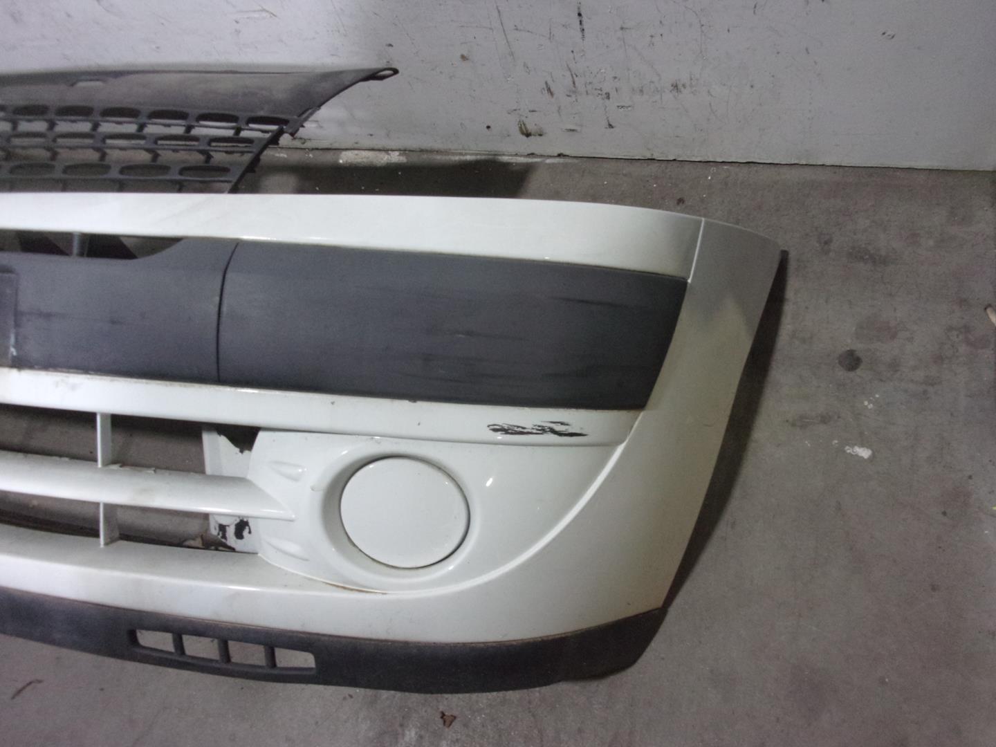 RENAULT Clio 3 generation (2005-2012) Priekšējais bamperis 7701476554, BLANCO 24201867