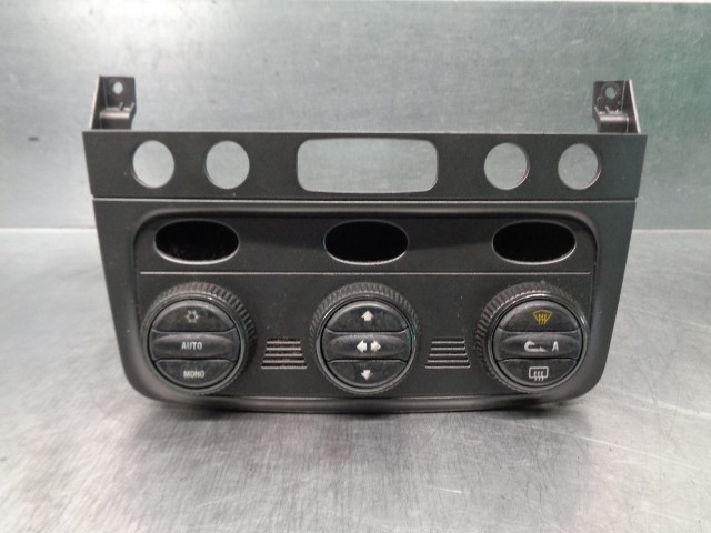 NISSAN 147 2 generation (2004-2010) Unitate de control al climei 01560513720 19799914