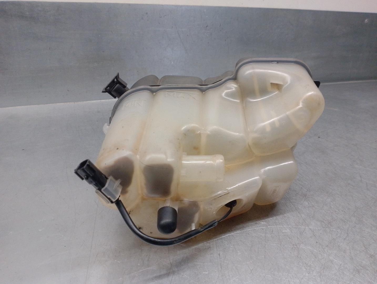 VOLVO V60 1 generation (2010-2020) Expansion Tank 6G918K218CD 24178497