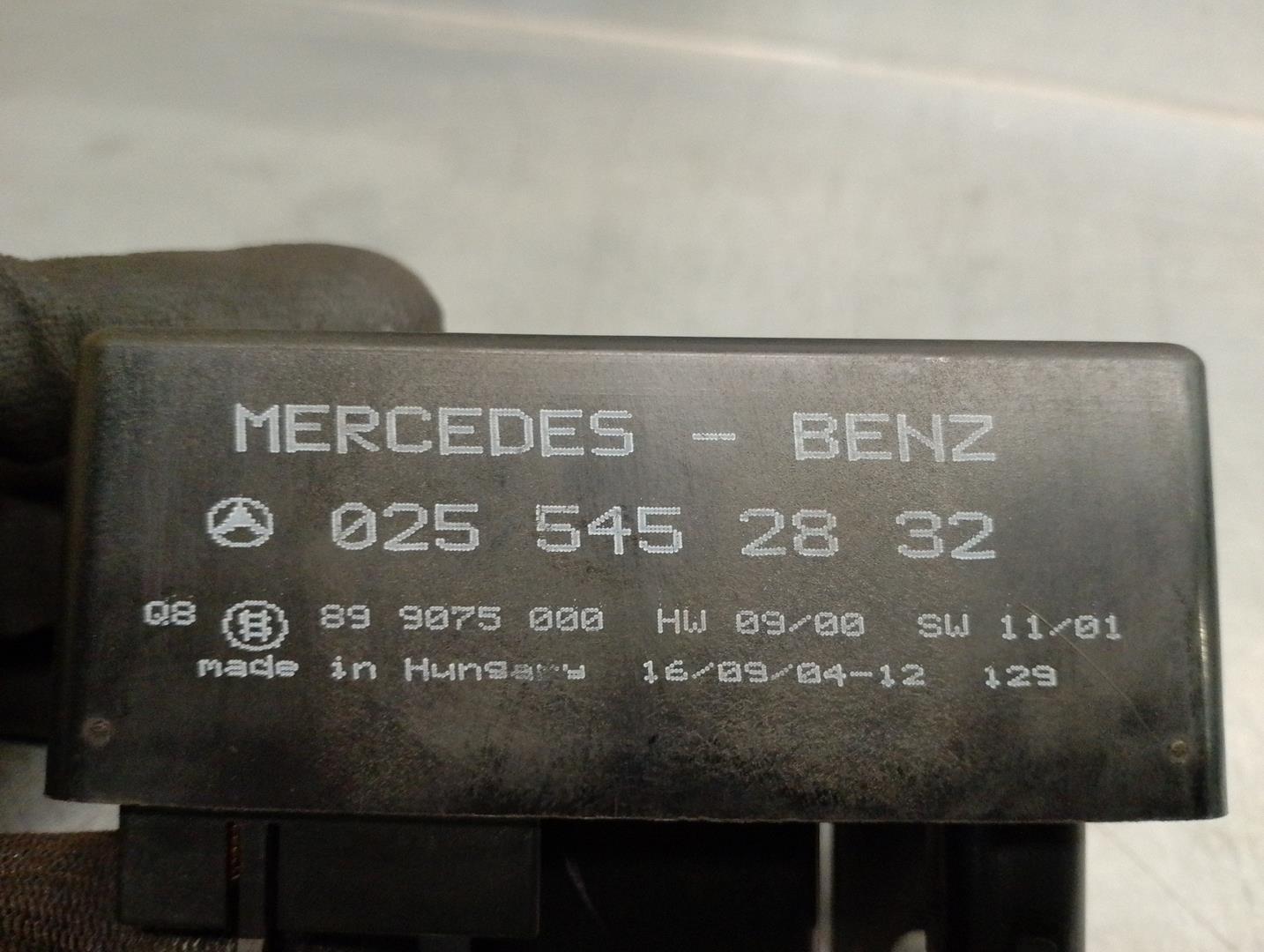 MERCEDES-BENZ Vaneo W414 (2001-2005) Relays 0255452832, 899075000 21727682