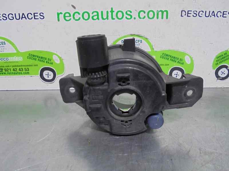 Faro antiniebla izquierdo 204D4 692465504 de Bmw 1 (e87) 2007-2011 163 CV con 1 km - pieza usada