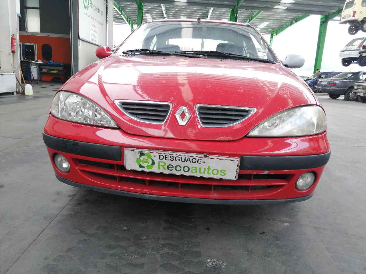 FIAT Megane 2 generation (2002-2012) Зеркало передней правой двери 7PINES,ROJO4PUERTAS,7700431470+ 19837165