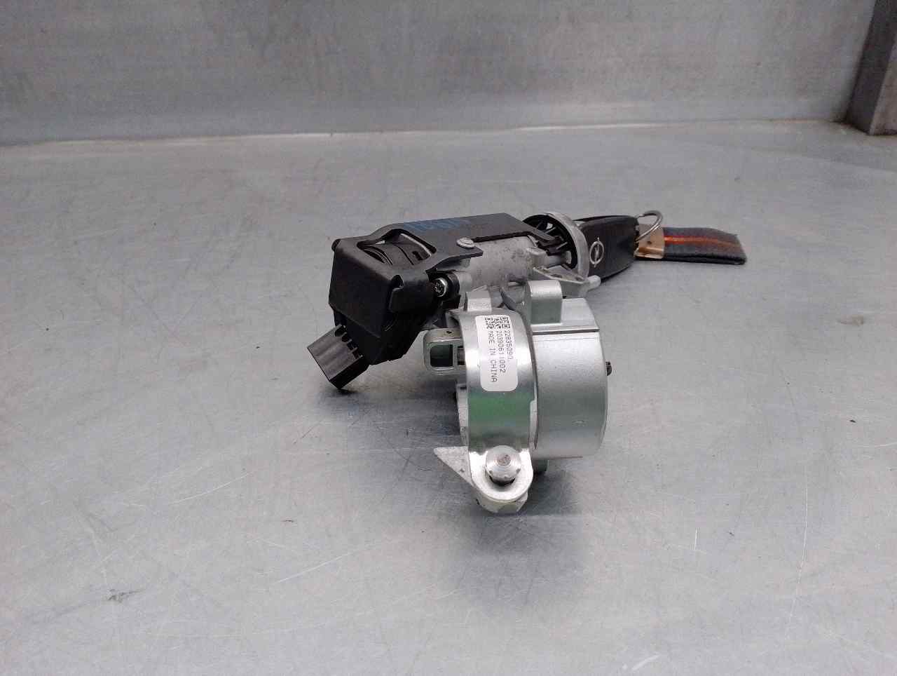 OPEL Astra J (2009-2020) Ignition Lock 13383062 21725133