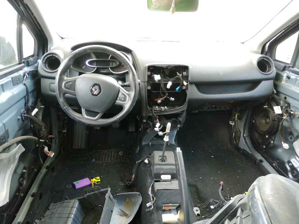 RENAULT Clio 3 generation (2005-2012) Forreste højre dør udvendigt håndtag +4PINES 19749047