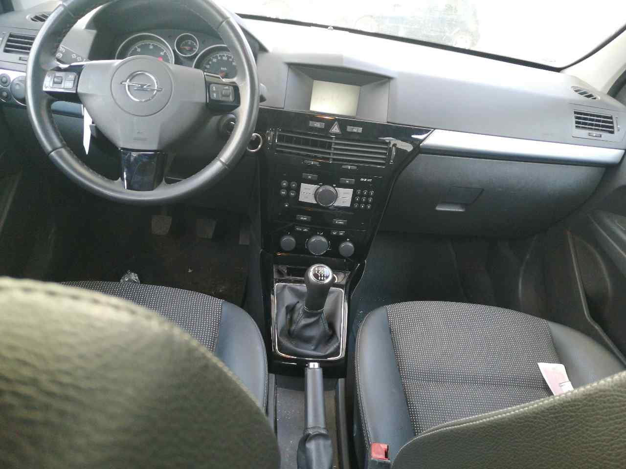 OPEL Astra J (2009-2020) Cataramă scaun stânga față 19804013