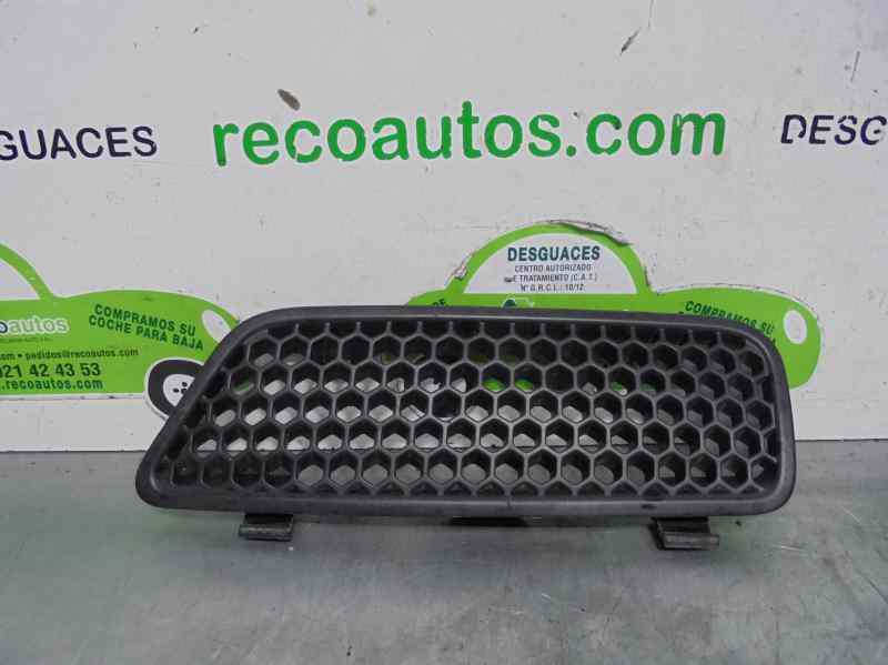 RENAULT Scenic 1 generation (1996-2003) Решетка радиатора 7700428466 19610827