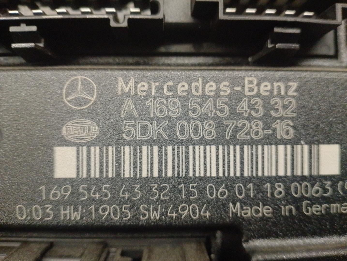 MERCEDES-BENZ B-Class W245 (2005-2011) Sikringsskap A1695454332, 5DK00872816, HELLA 24184097