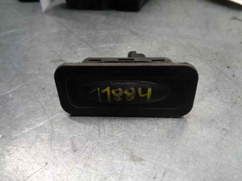 DODGE Scenic 2 generation (2003-2010) Other Body Parts 2PIN,8200076256+ 19708396