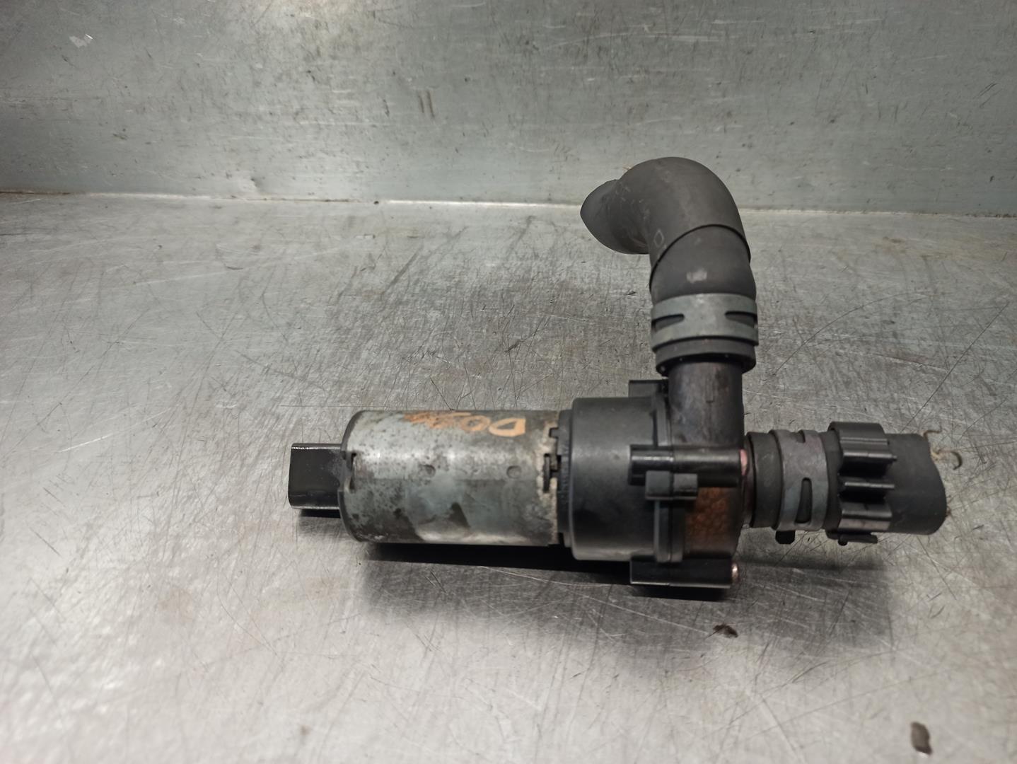 VOLKSWAGEN Passat B5 (1996-2005) Water Pump 1J0965561A, 03920200733 19845964