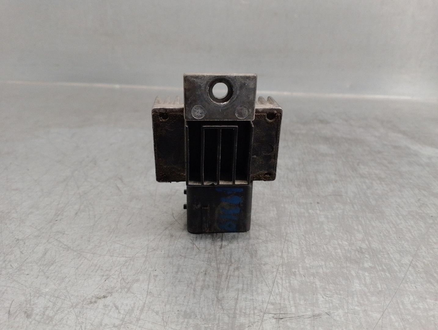 RENAULT 2 generation (2001-2015) Relays 8200859243 24192171